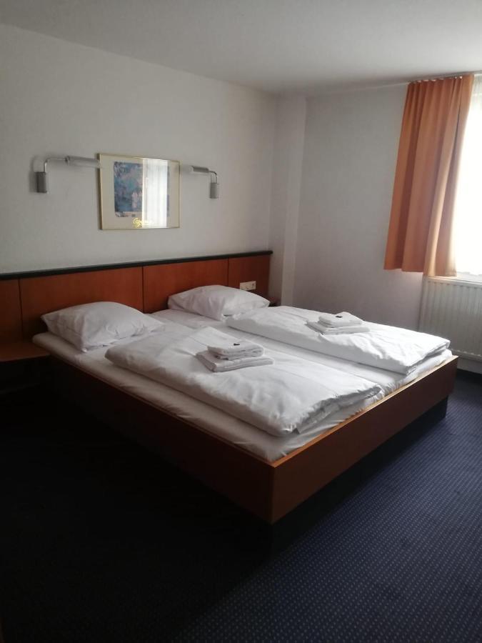 Hotel Restaurant Schwane Messstetten Экстерьер фото